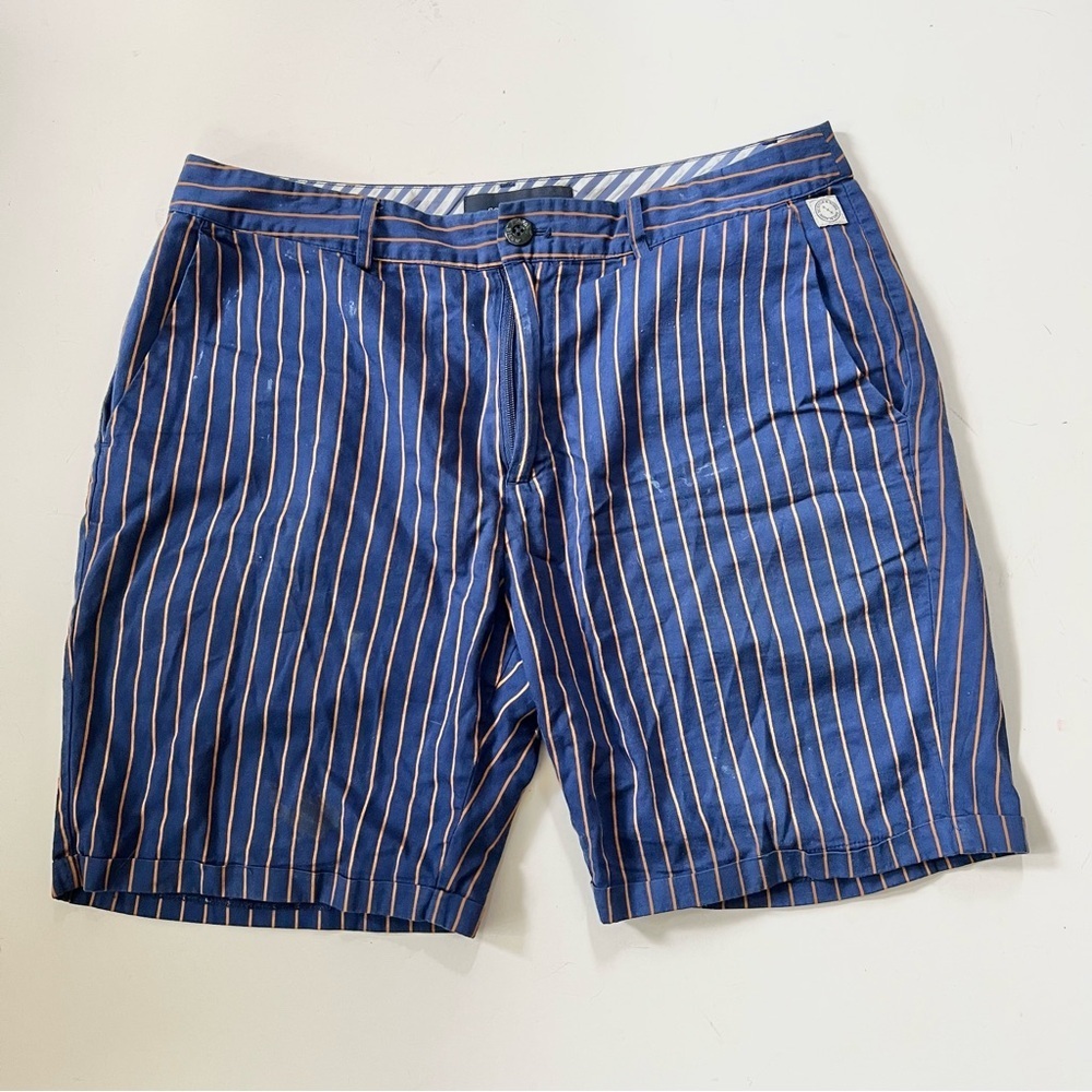 Scotch & Soda Blue and Orange Striped Shorts
Mens 29”